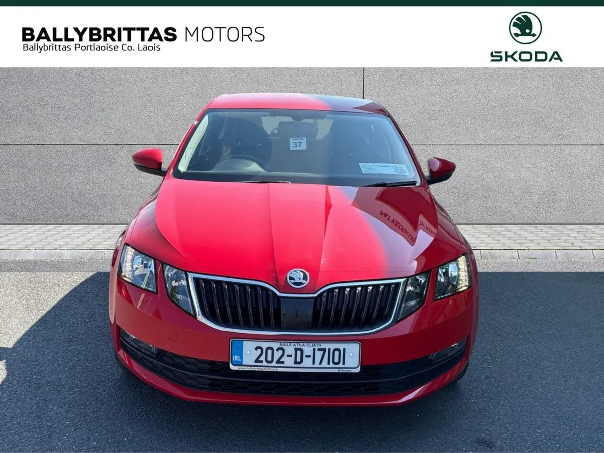 Skoda Octavia Ambition 1.6tdi 115HP - Image 3