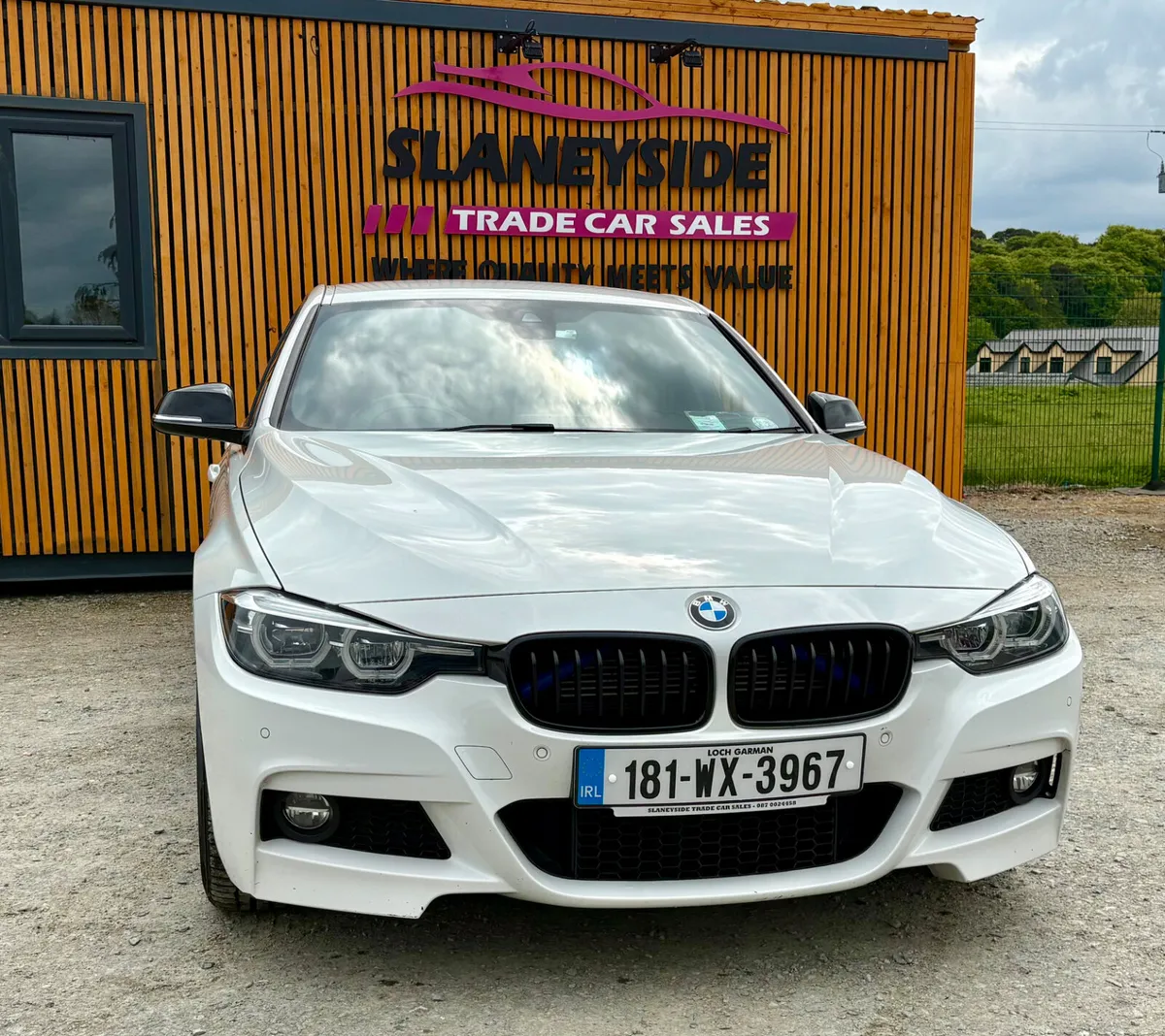 181 BMW 330 Series plug-in Hybrid - Image 4
