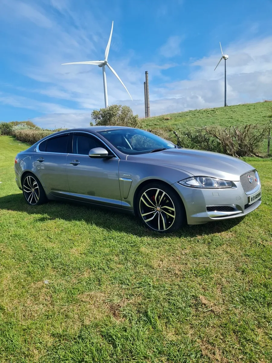 Beautiful Jaguar XF 3.0d V6 Facelift Model - Image 1