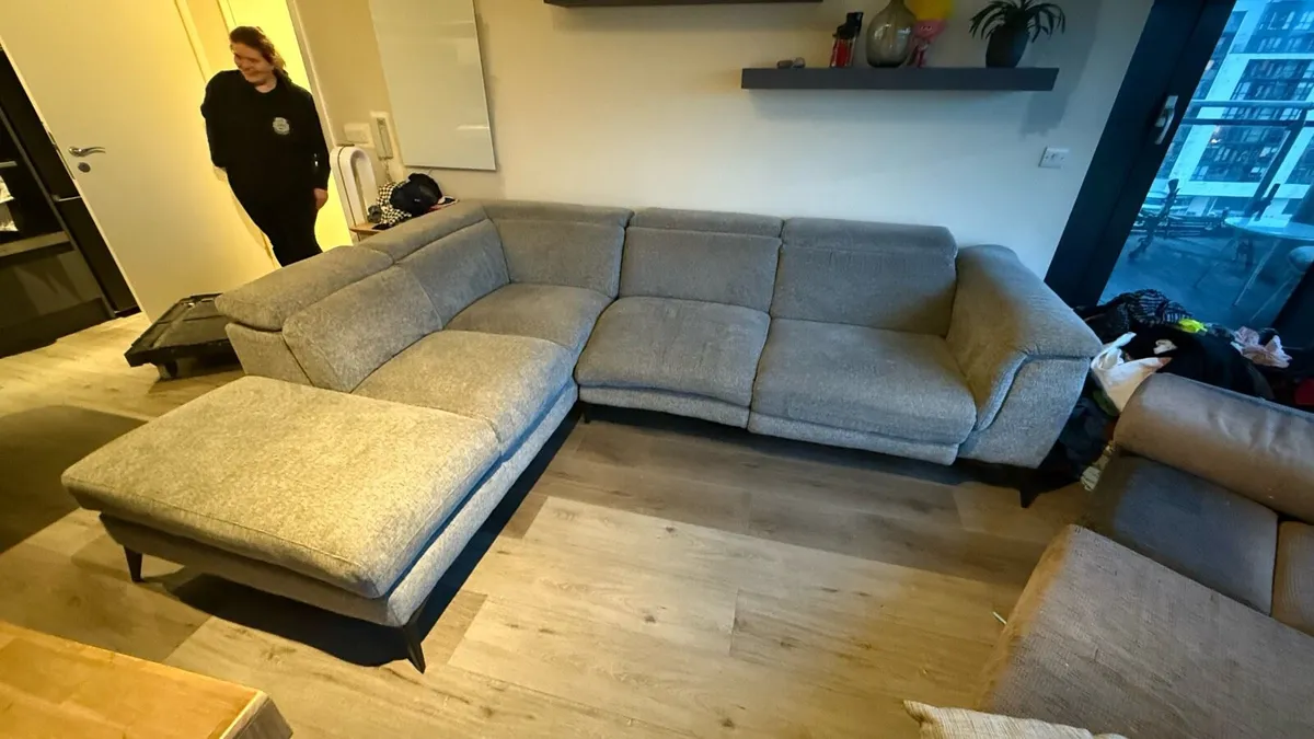 Sofa - Image 3