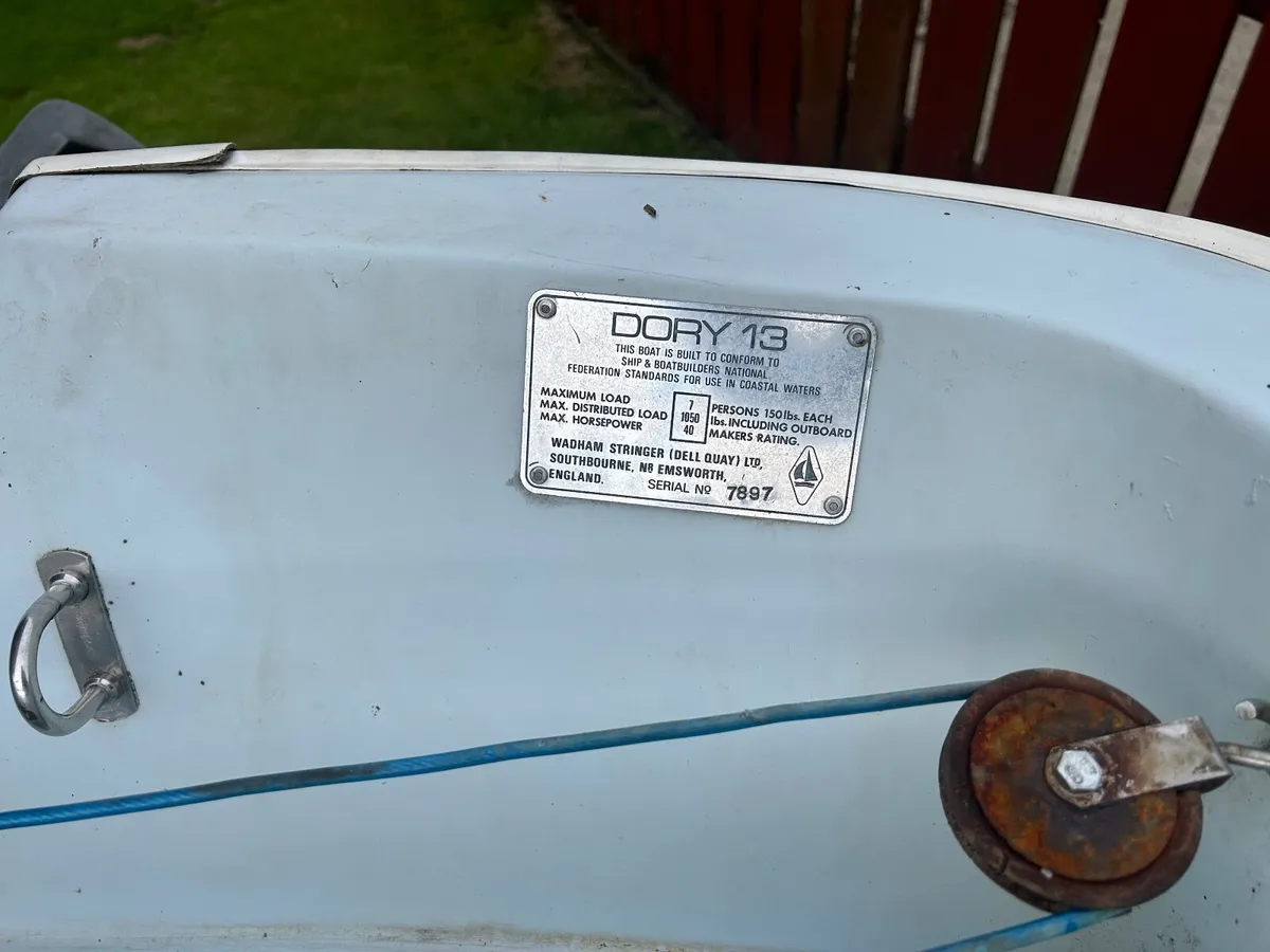 Dory 13 boat - Image 1