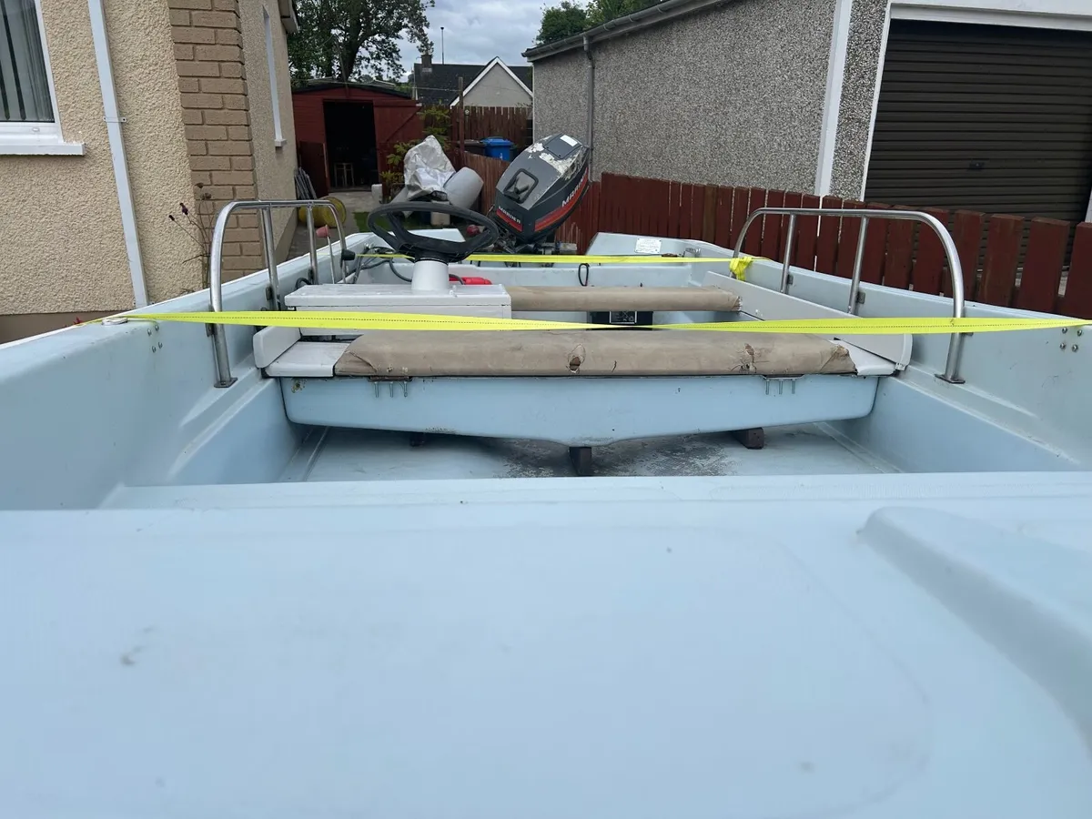 Dory 13 boat - Image 2