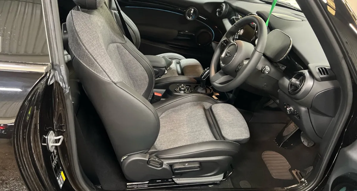 Mini Electric 2021 - Image 3