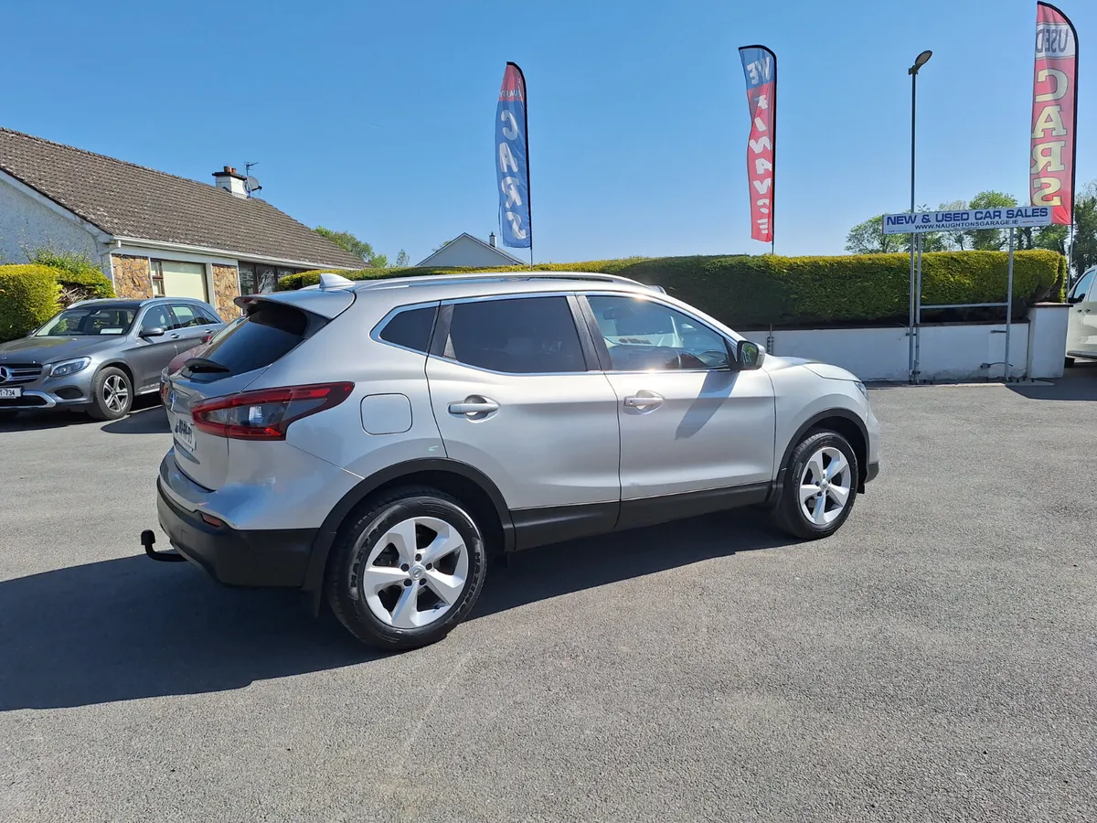 Qashqai SV 1.5 *High Spec/Rev Cam/Pan Roof - Image 3