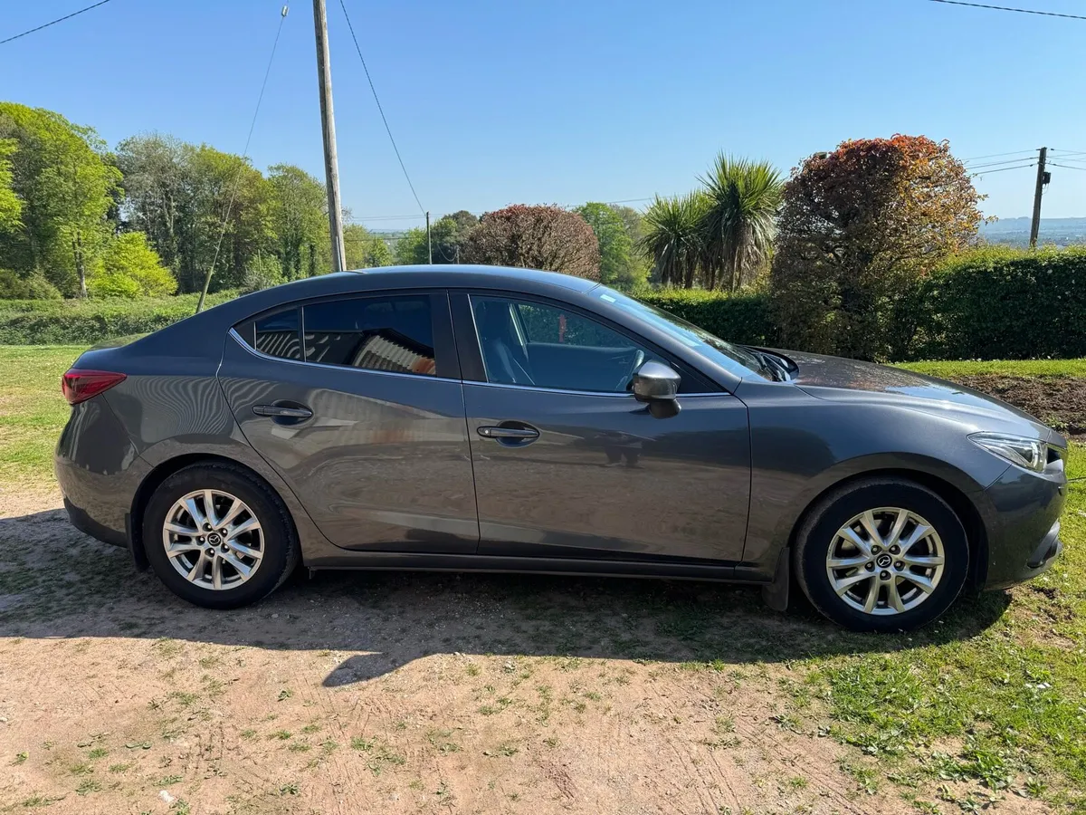 Mazda 3 - Image 1