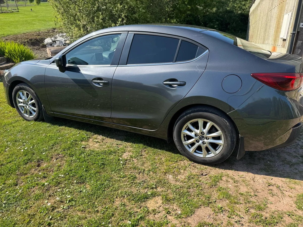 Mazda 3 - Image 3