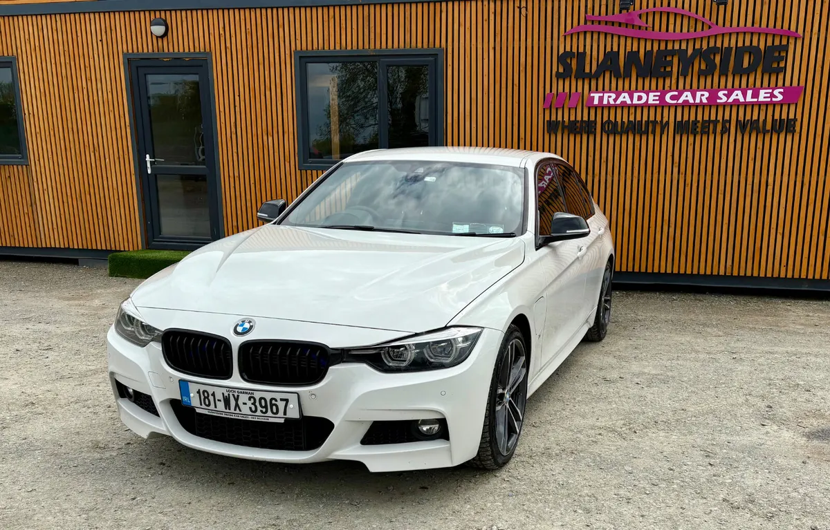 181 BMW 330 Series plug-in Hybrid - Image 1