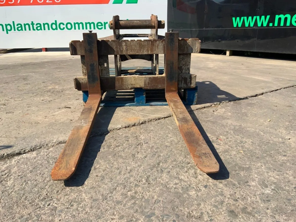 DROMONE PALLET FORKS.....65mm PINS........411v. - Image 3