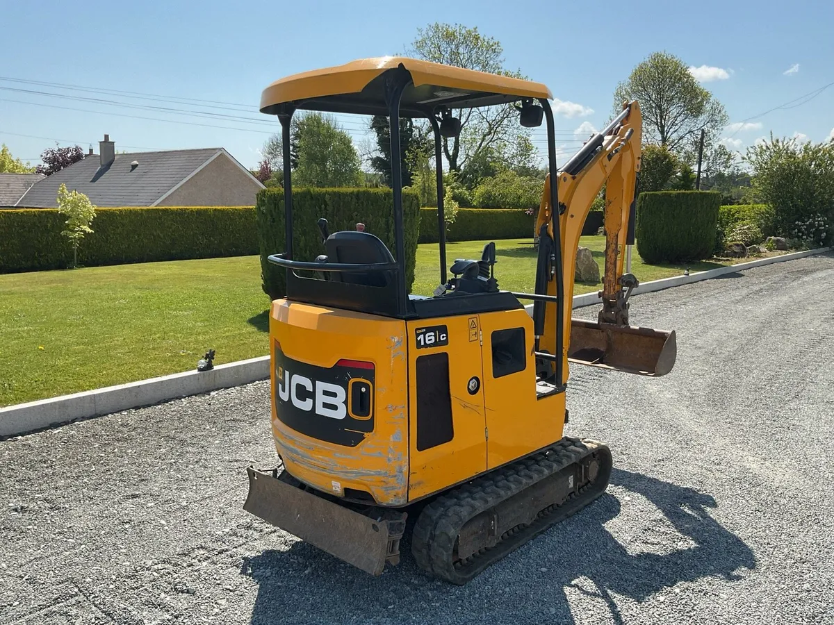 2021 JCB 1.6 tonne 16-C digger - Image 3