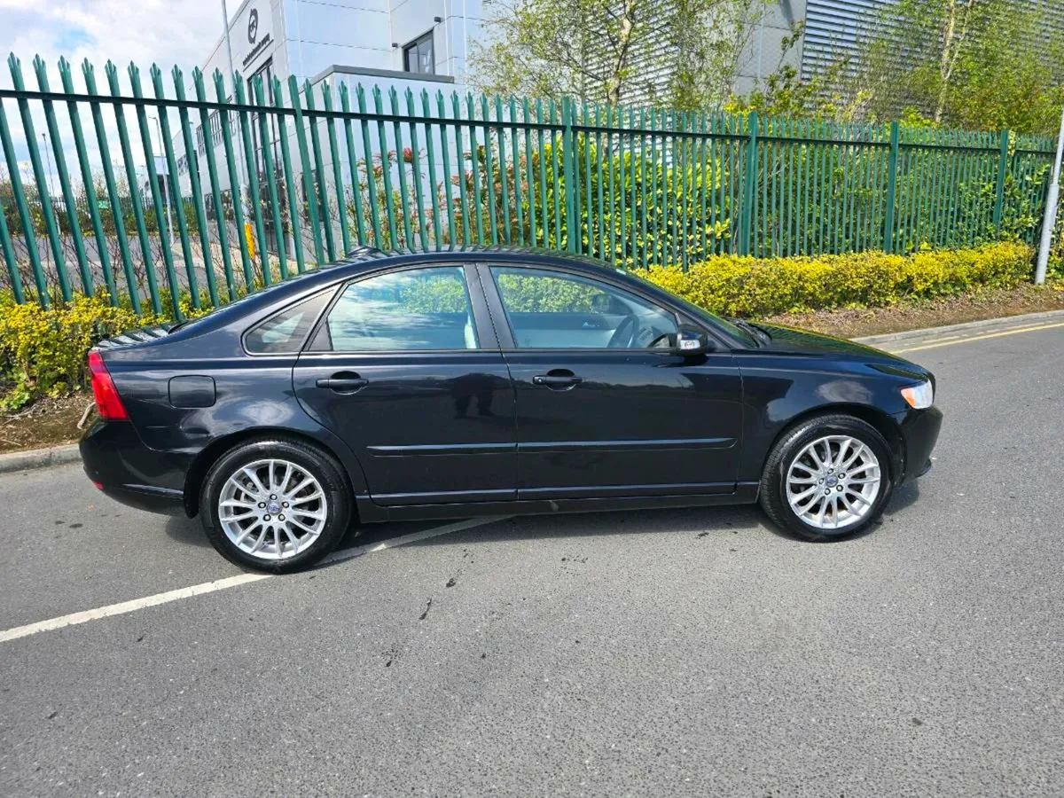 Volvo S40 1.8 Petrol **NEW NCT 03.26** - Image 2