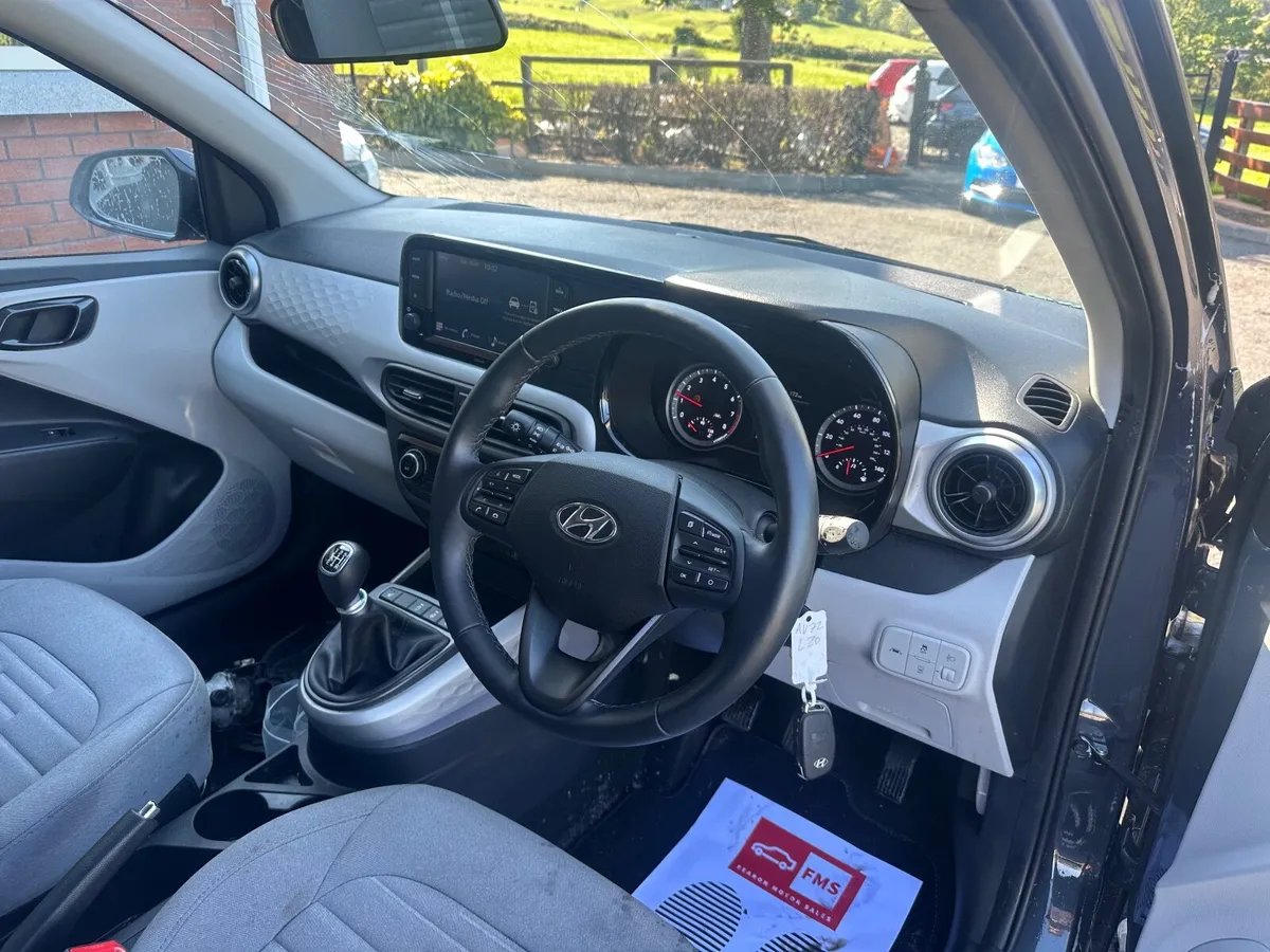 2022 Hyundai i10 damage repairable 4K miles - Image 3