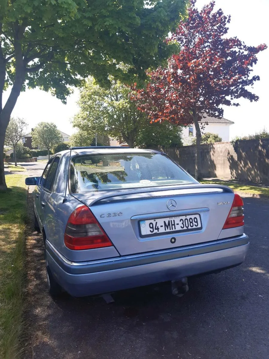 Mercedes c220 diesel - Image 4