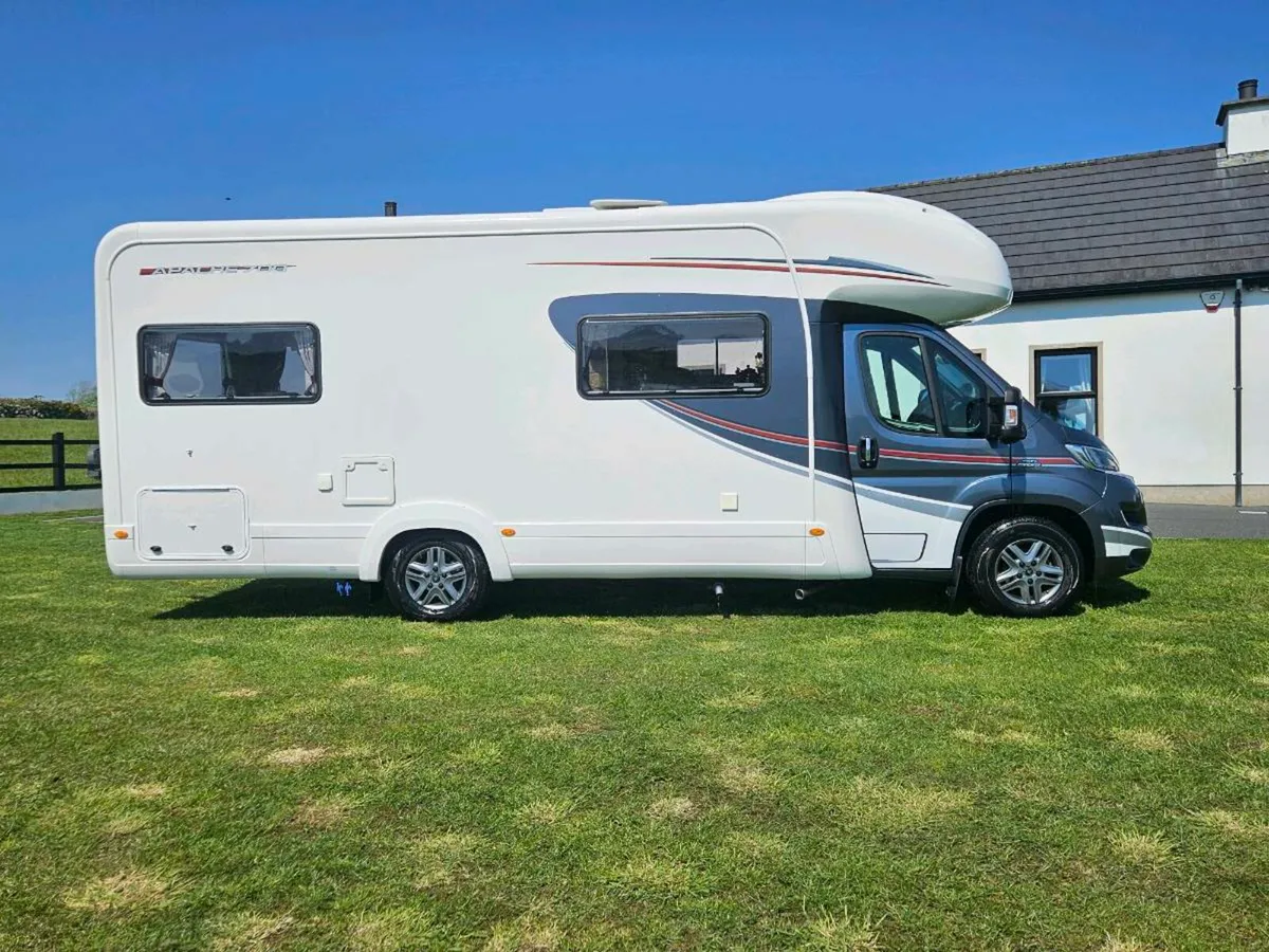 Autotrail apache 700 6 berth - Image 2