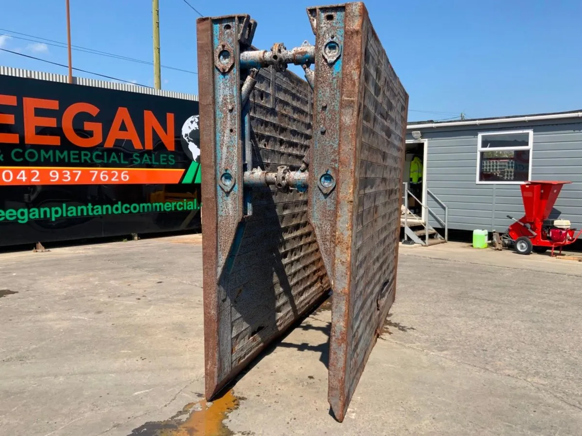 3.4mts x 2.5mts TRENCH BOX ASSEMBLY.......1005. - Image 3