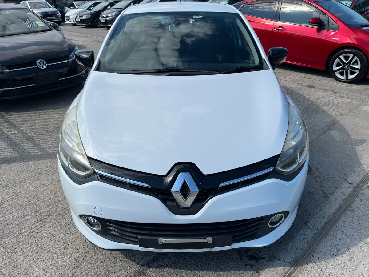 RENAULT CLIO 2016, 1.2 5DR AUTO LOW KMS - Image 2