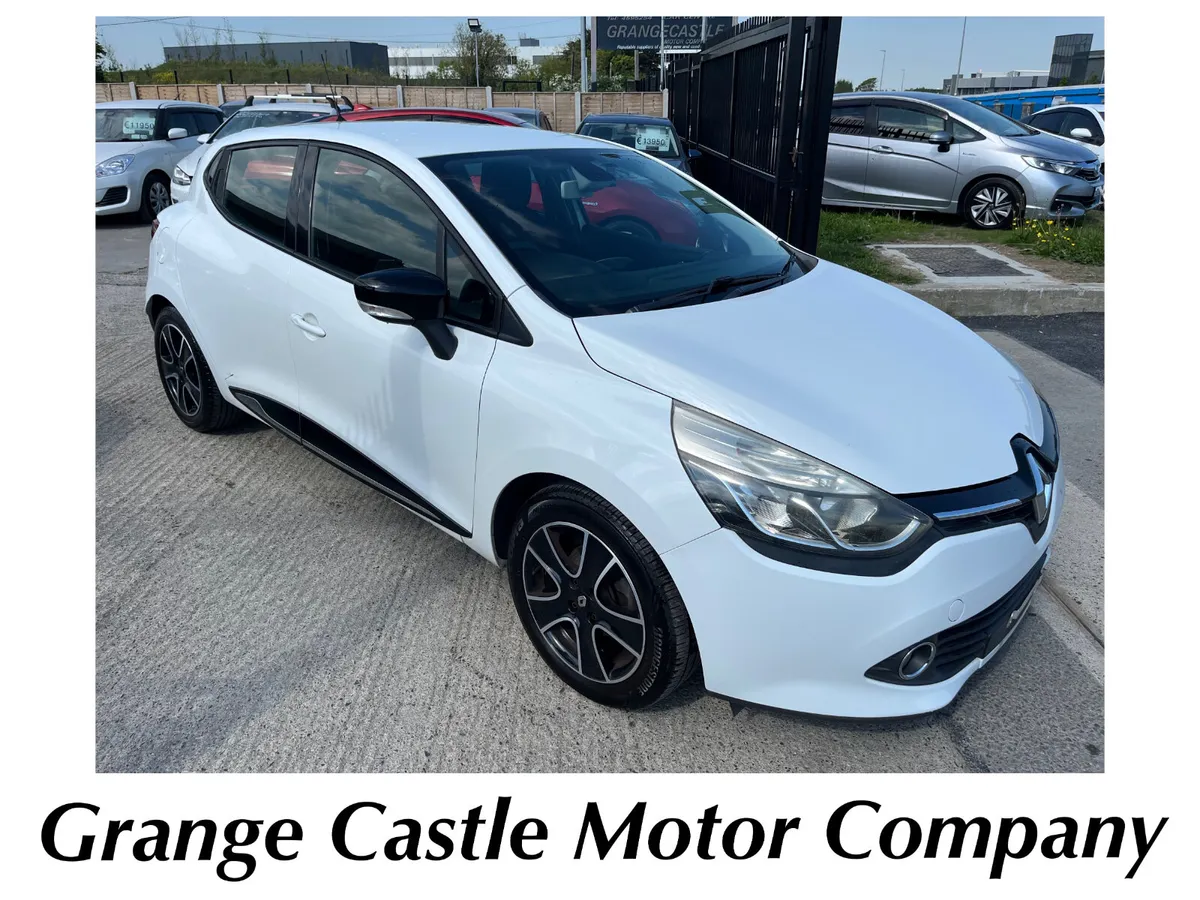 RENAULT CLIO 2016, 1.2 5DR AUTO LOW KMS - Image 1