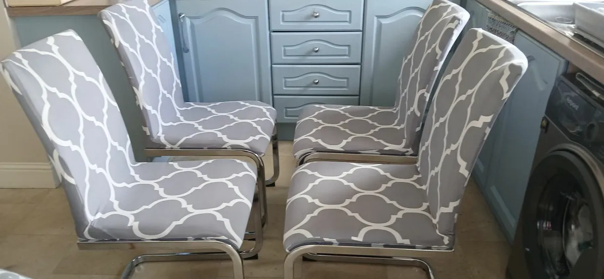 Dining chairs - Image 1
