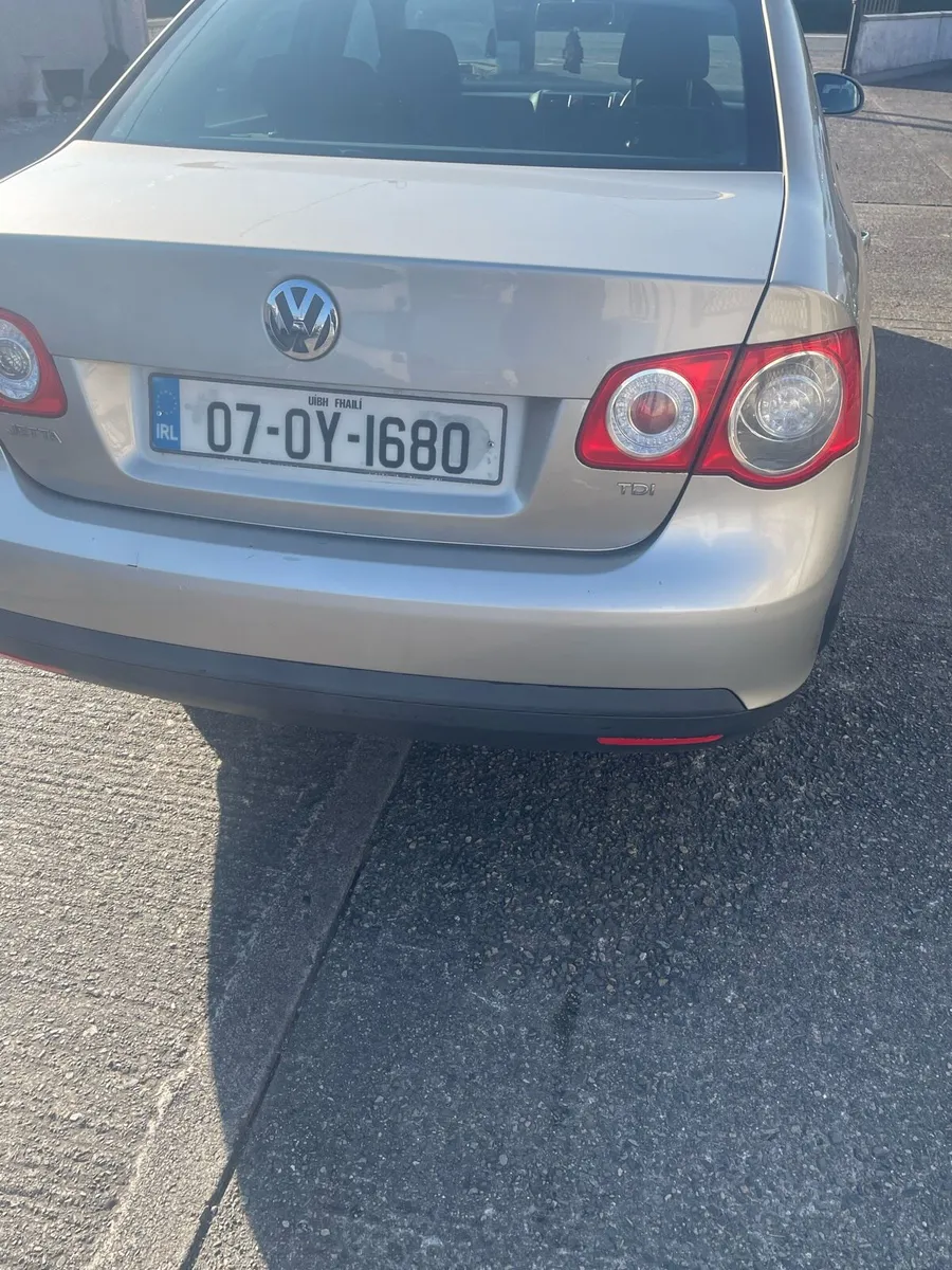 2007 Volkswagen  Jetta tdi - Image 3