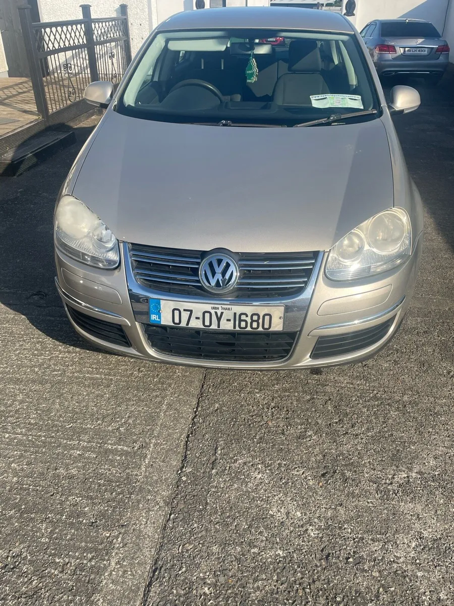 2007 Volkswagen  Jetta tdi - Image 4