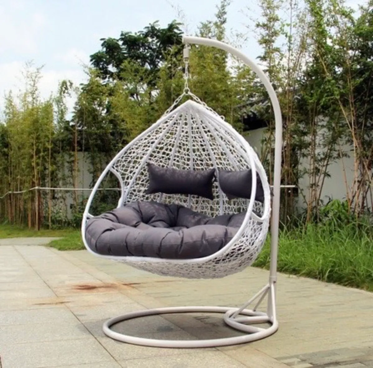 NEW RATTAN HANGING SWING EGG CHAIR / DELIVERY - Image 1