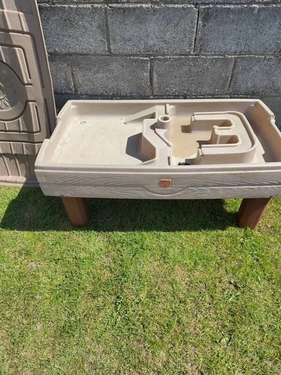 Kids sand and water table - Image 2