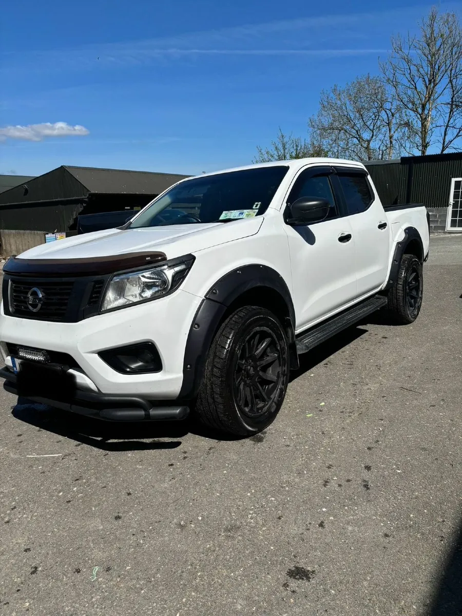 Nissan Navara 2017 - Image 2