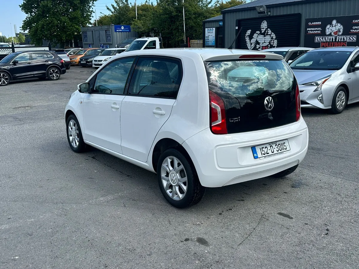2015 Volkswagen UP! Automatic 5DR - Image 3
