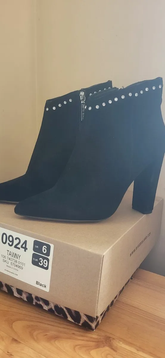 Ladies boots - Image 2