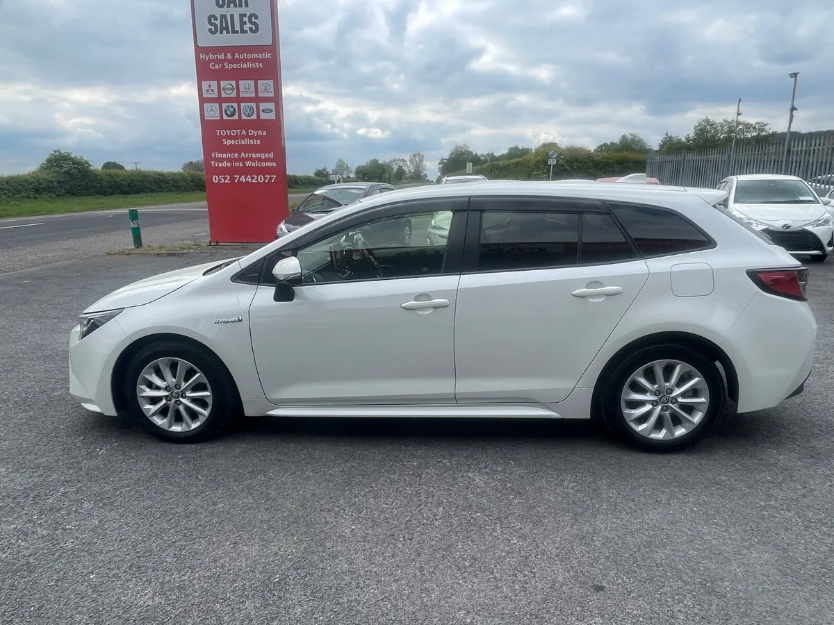 2020 TOYOTA COROLLA TOURING ESTATE - Image 4