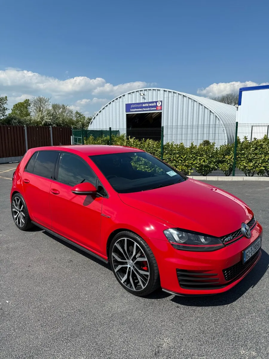 Volkswagen Golf GTi 2.0 2016 - Image 1