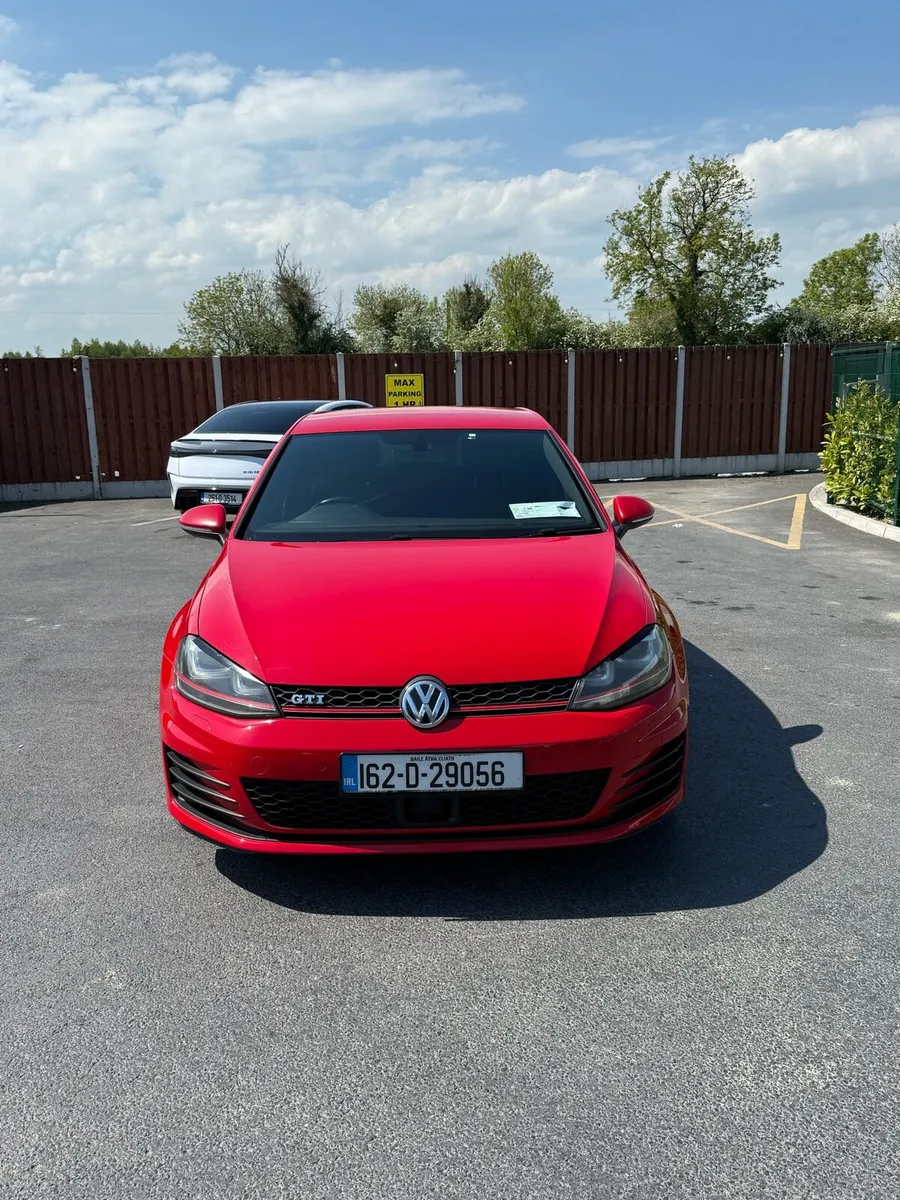 Volkswagen Golf GTi 2.0 2016 - Image 2