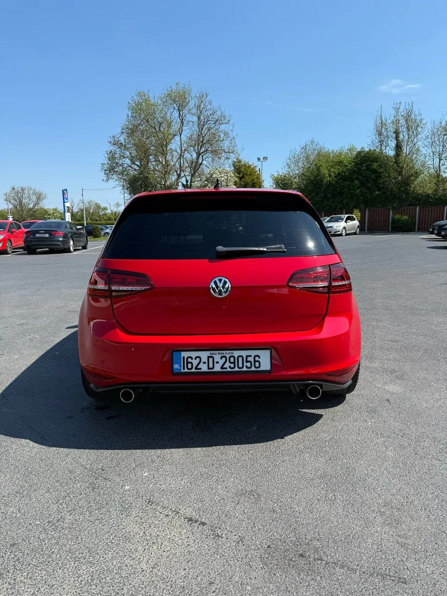 Volkswagen Golf GTi 2.0 2016 - Image 4