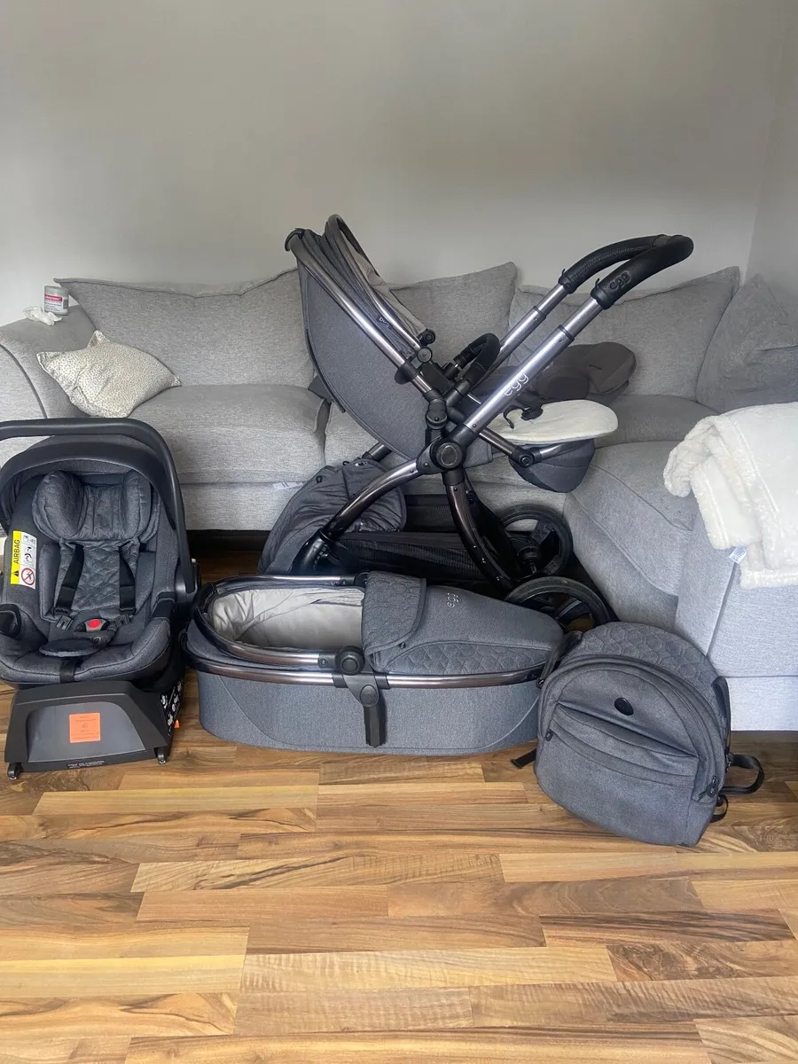 Egg2 Pram Bundle - Image 2