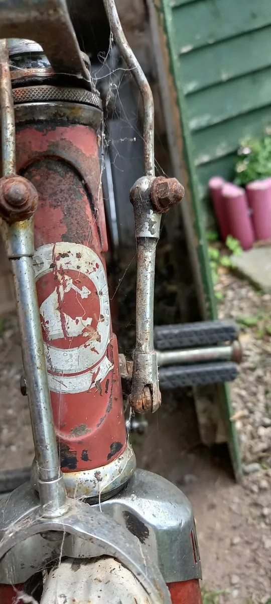 Vintage bicycle high nelly - Image 3