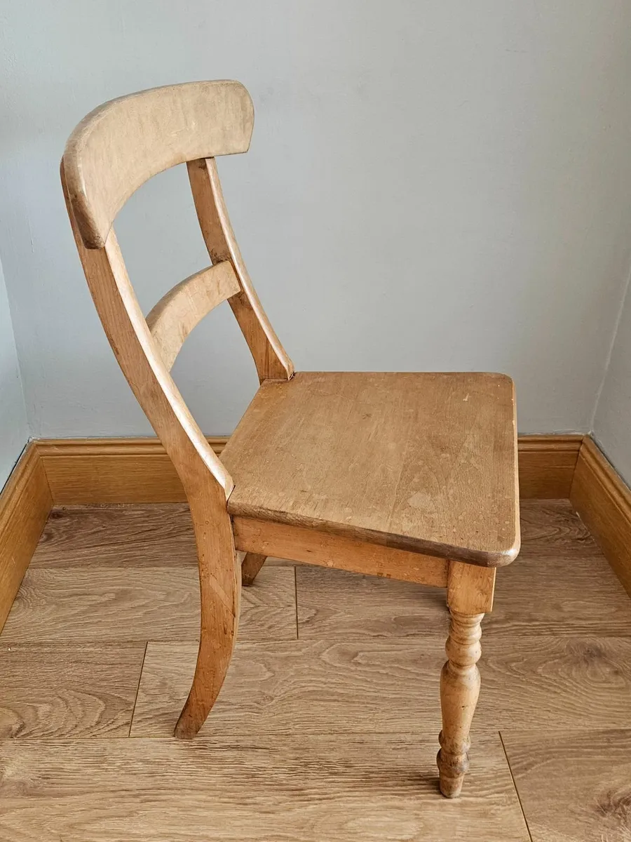 Vintage Chairs - Image 4