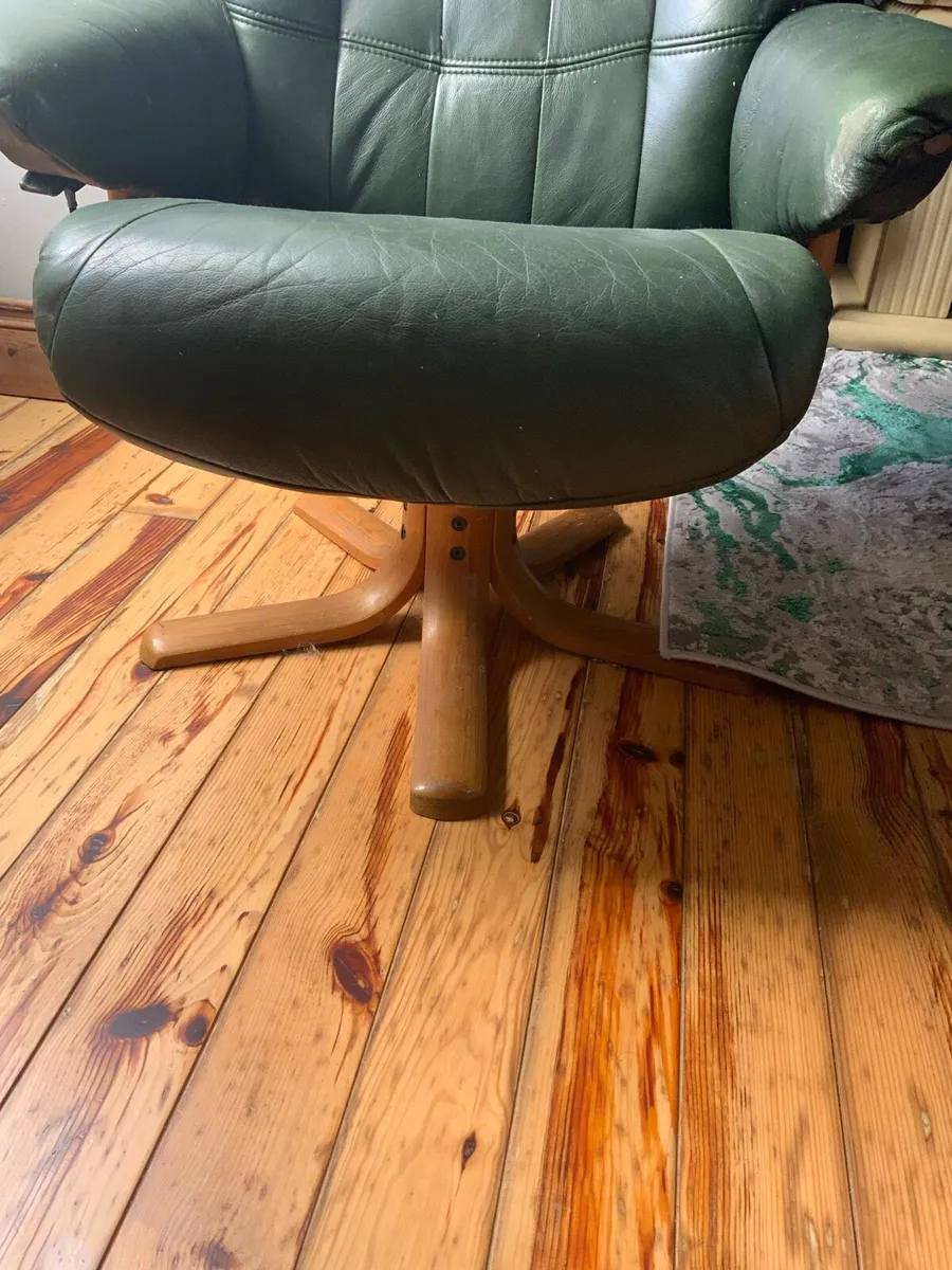 Green arm chair - Image 2