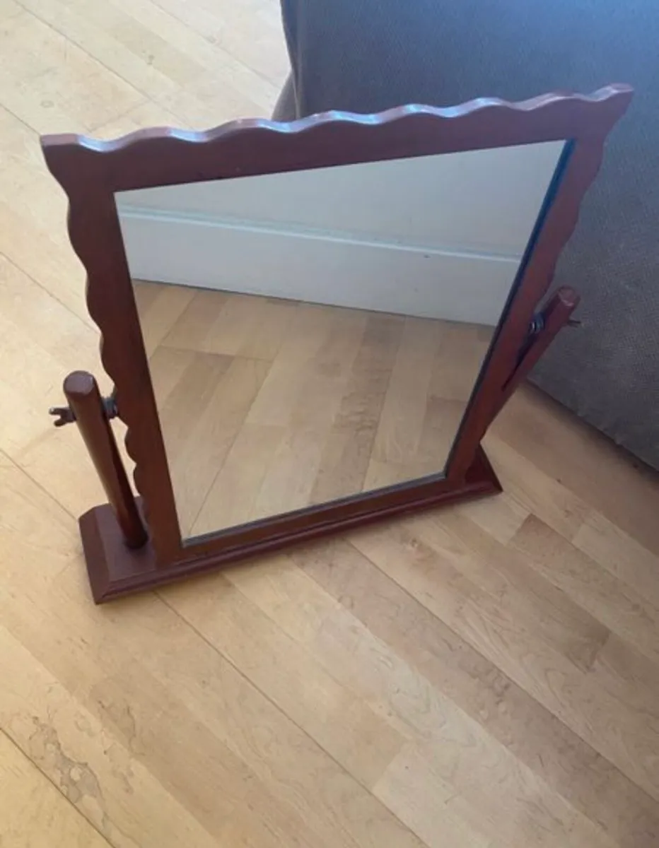 Mirror x2 - Image 1