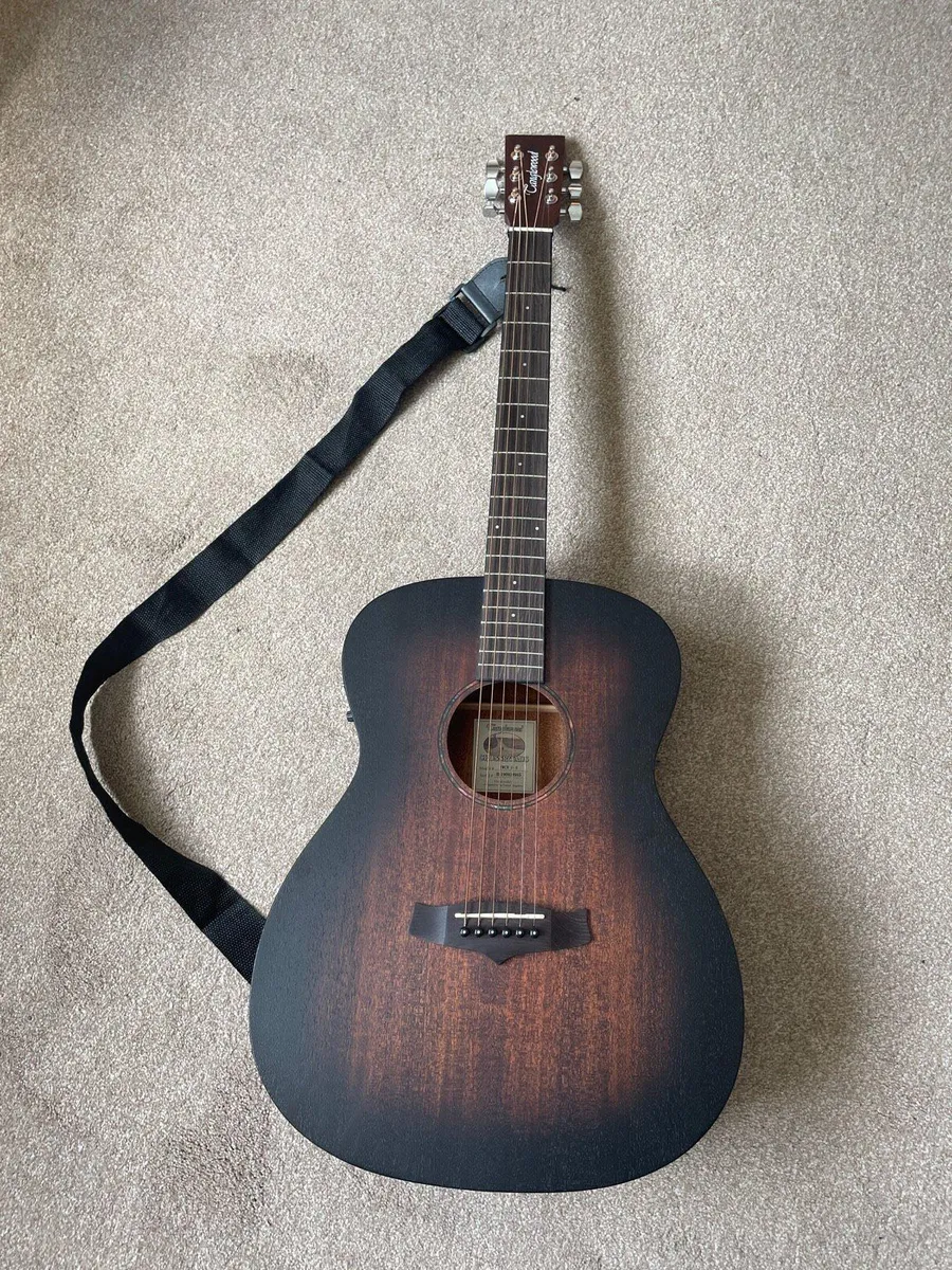 Guitars - Image 1