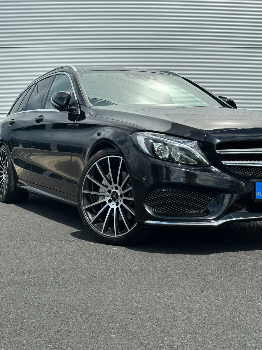Mercedes-Benz C250 AMG - Image 4
