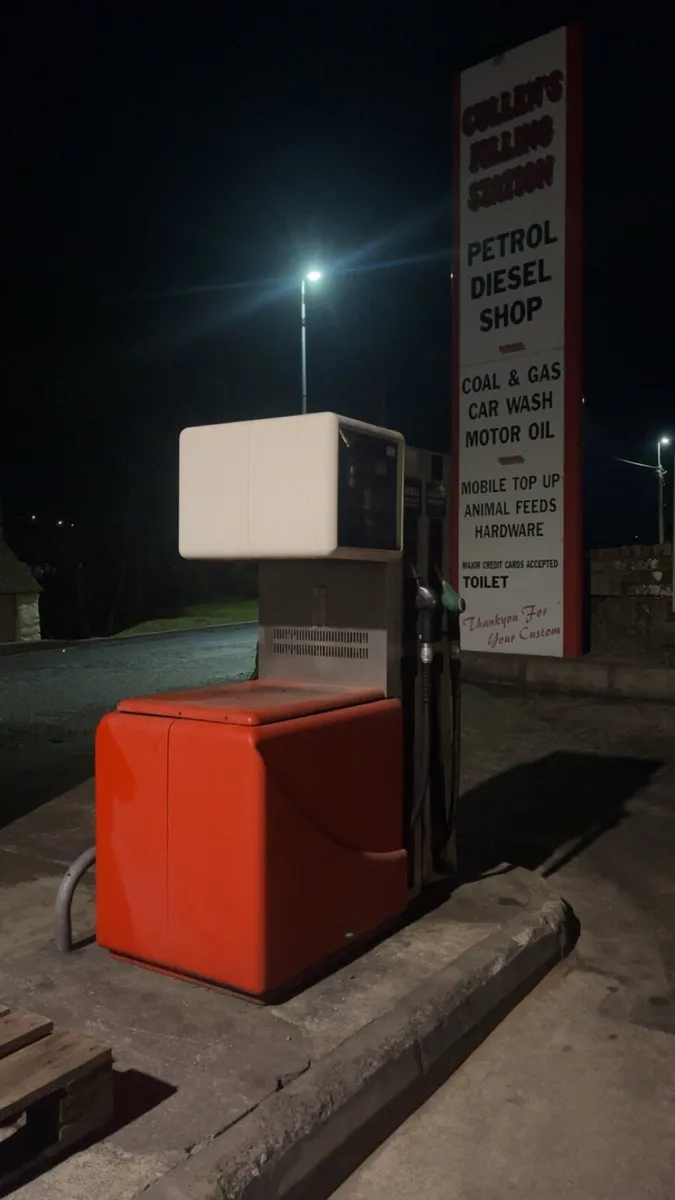 Petrol & diesel pumps for sale - Image 3
