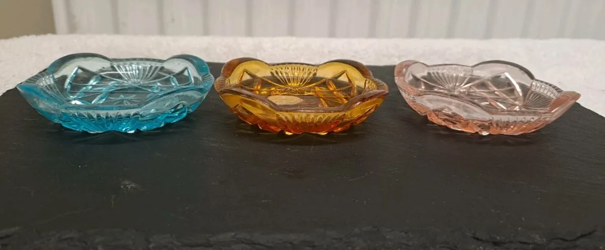 1950s Bohemia glass trinket dishes - Image 2