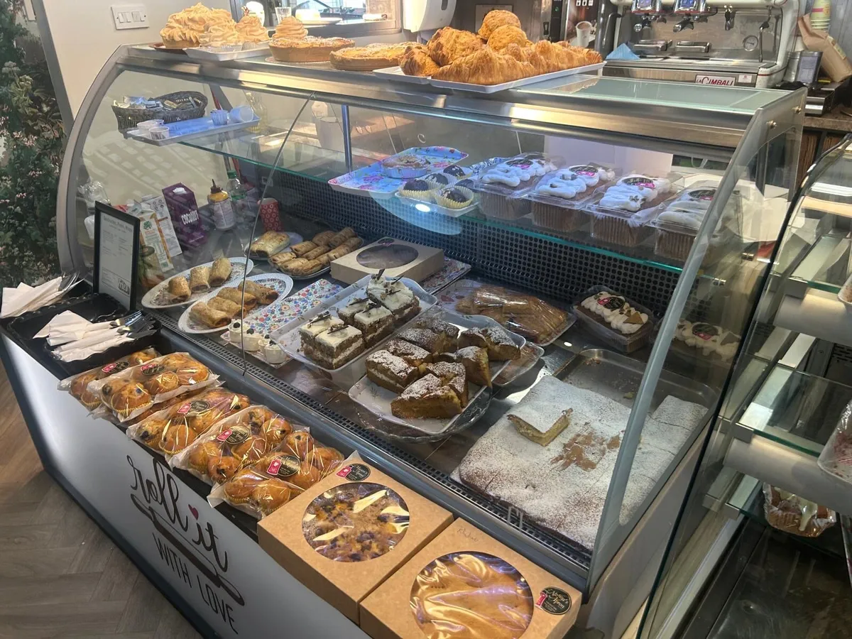 Deli Counter, lights, tables & chairs - Image 1