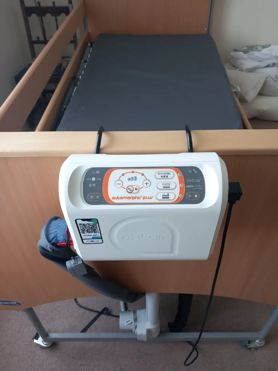 Hospital bed - Image 2