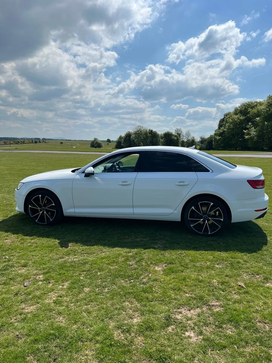 Audi A4 TFSI 1.4L Petrol Manual - Image 4