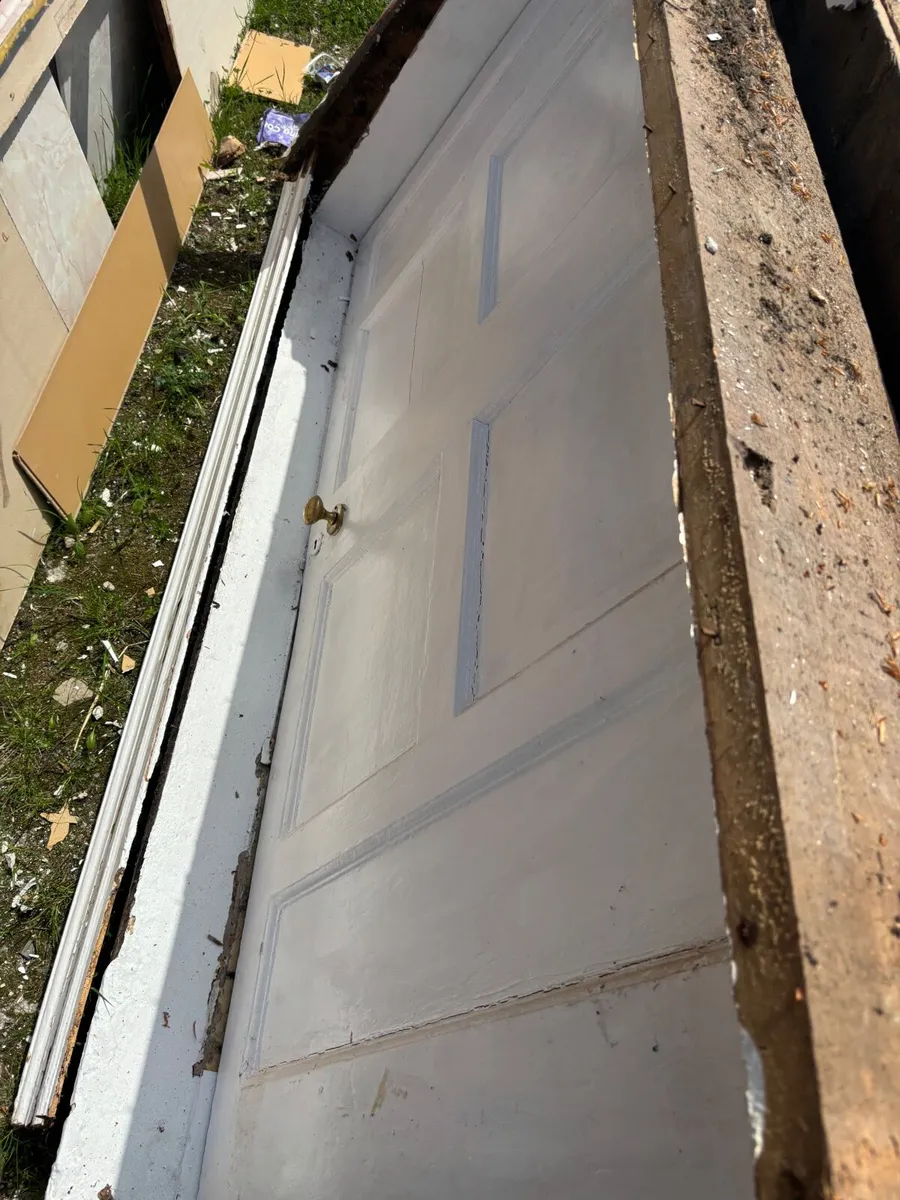 2 Antique period doors & architrave - Image 2