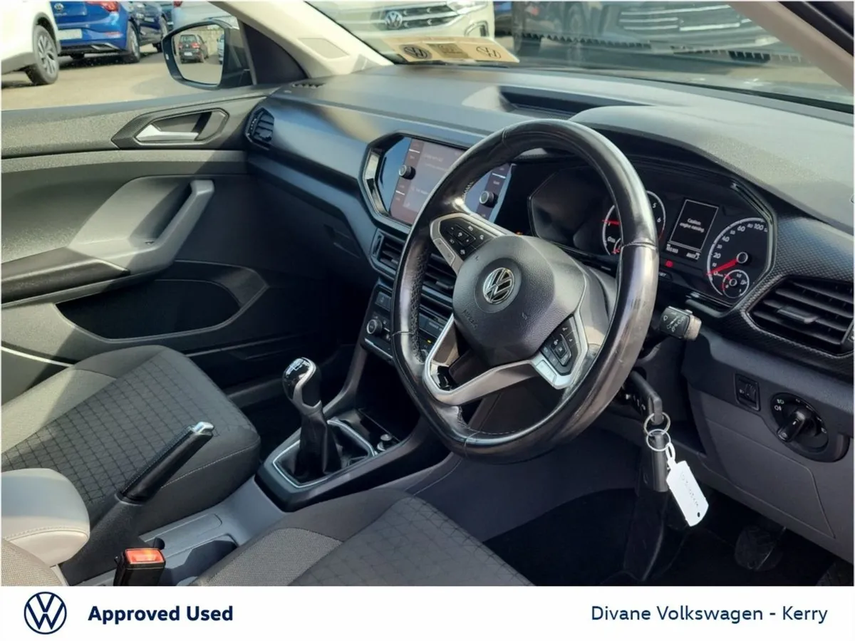 Volkswagen T-Cross Life 1.0 TSI 95 BHP - Image 4