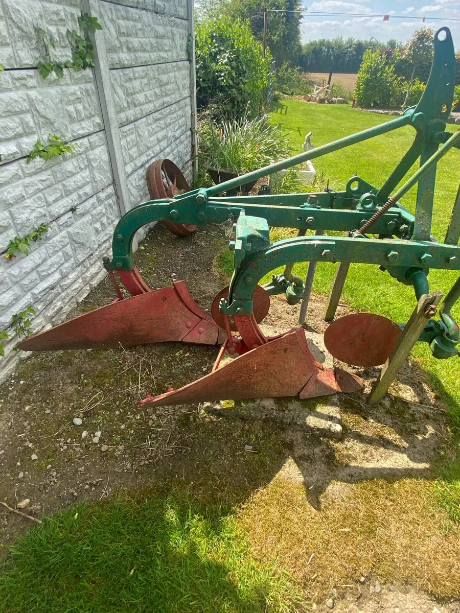 Kverneland Two Scrape Plough - Image 1