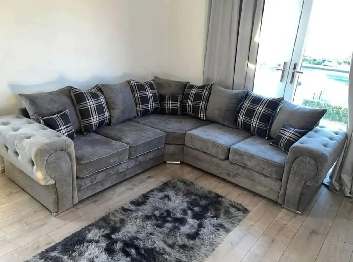 Big Sale On Verona Scatter Cushions Sofa - Image 4
