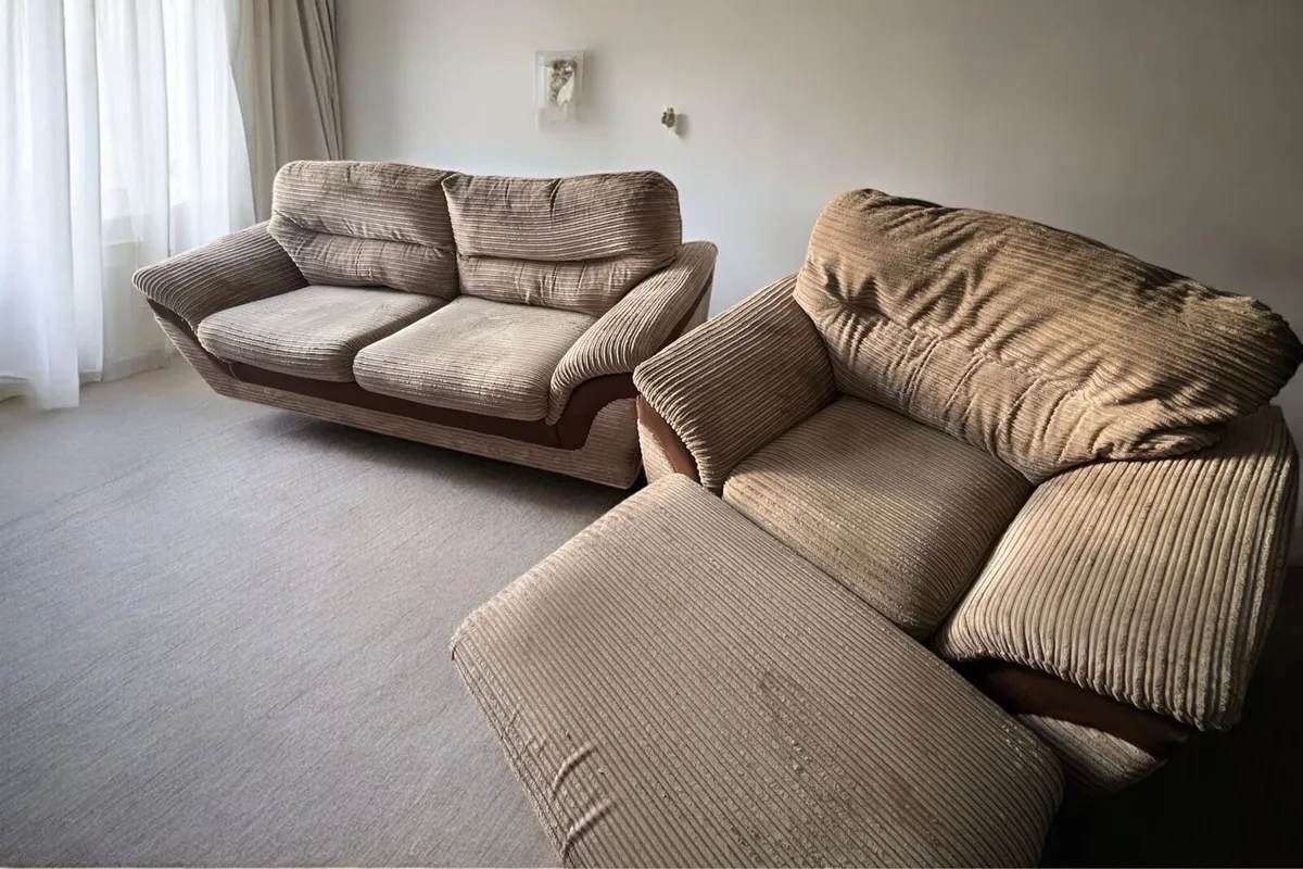 Beuge 2 seater sofa + matching armchair - Image 1