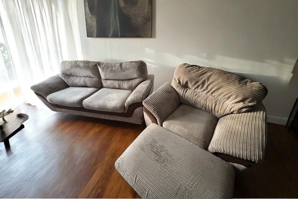 Beuge 2 seater sofa + matching armchair - Image 4